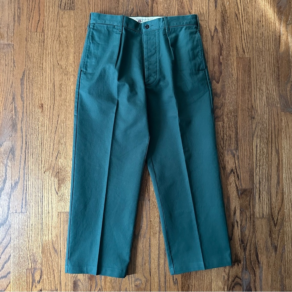 J.Crew Wallace & Barnes Pleated Pants in “Green” Size 31/28